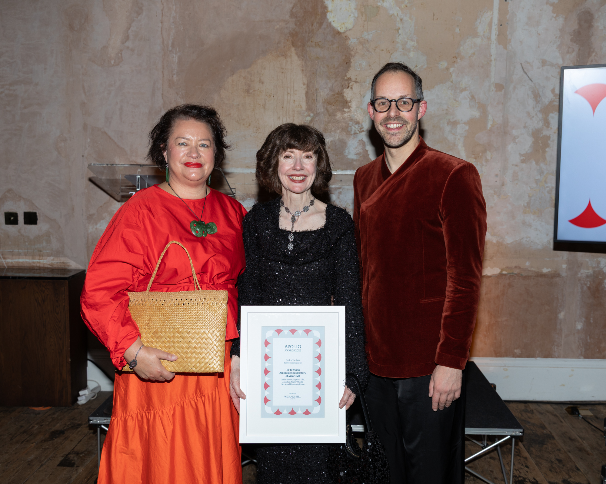 Left to right: Ngarino Ellis and Deidre Brown, co-authors of Toi Te Mana, with Edward Behrens, Editor of Apollo
